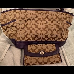 Coach purse and wallet set